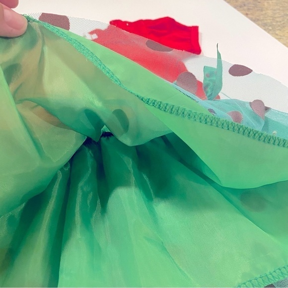 NWOT Chuya Christmas Dress. Size 2T - Picture 5 of 6